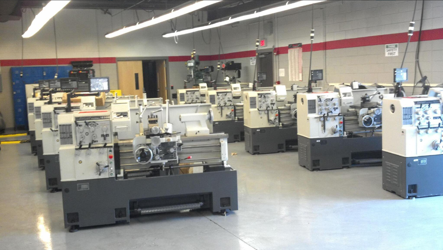 Select Machine Tool Group is an importer of high quality CNC and manual machines manufactured in Taiwan. Our years of experience and expertise offer the finest machine tools in the industry. Our mission is to provide top quality machine tools and service through our network of highly qualified machine tool distributors.